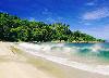 Bãi biển Surin ở Phuket hấp dẫn người giàu
